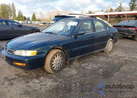 1996 Honda Accord Ex/Ex-R from USA, damaged, VIN 1HGCD5658TA148012